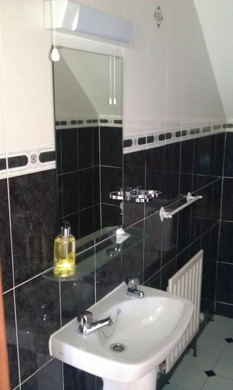 Ashfield House B&B Конг Стая снимка