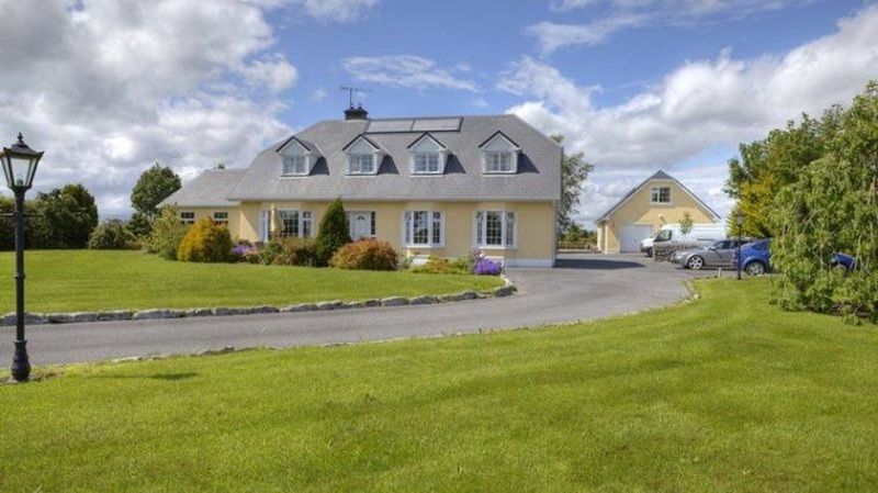 Ashfield House B&B Конг Екстериор снимка